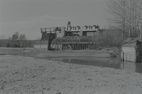 Barber Dam, October 1971, photograph 1 of 6