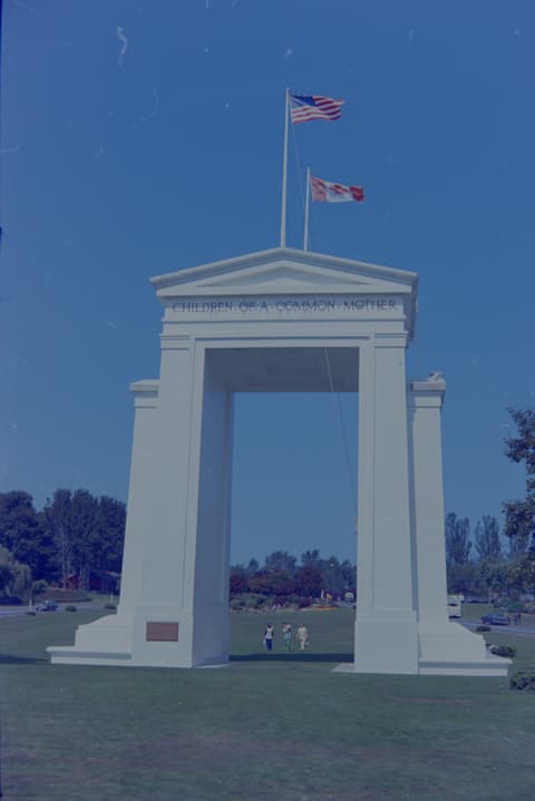 Canadian Vacation: Peace Arch & Stanley Park, September 1973, photograph 1 of 17