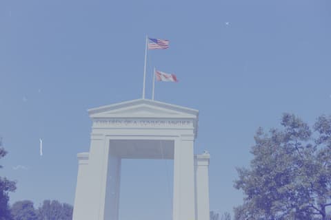 Canadian Vacation: Peace Arch & Stanley Park, September 1973, photograph 2 of 17