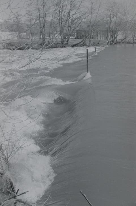 Christmas & Grimes Creek, December 1971 – April 1972, photograph 2 of 12