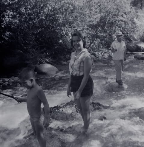 Found 120, Envelope 6, probably the late 1950s, photograph 2 of 29