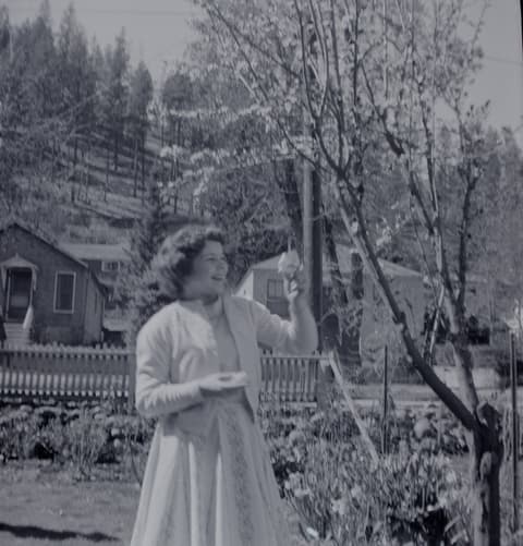 Found 120, Envelope 6, probably the late 1950s, photograph 22 of 29