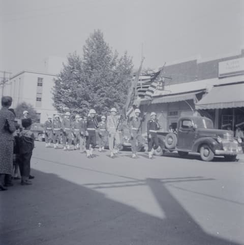 Fair Days, probably the 1950s, photograph 5 of 7