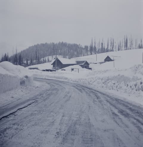 Snowbound, probably the 1950s, photograph 13 of 38