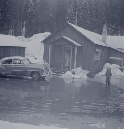 Snowbound, probably the 1950s, photograph 14 of 38