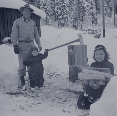 Snowbound, probably the 1950s, photograph 30 of 38