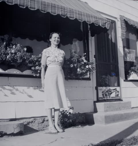 The Store, probably the late 1940s, photograph 11 of 11